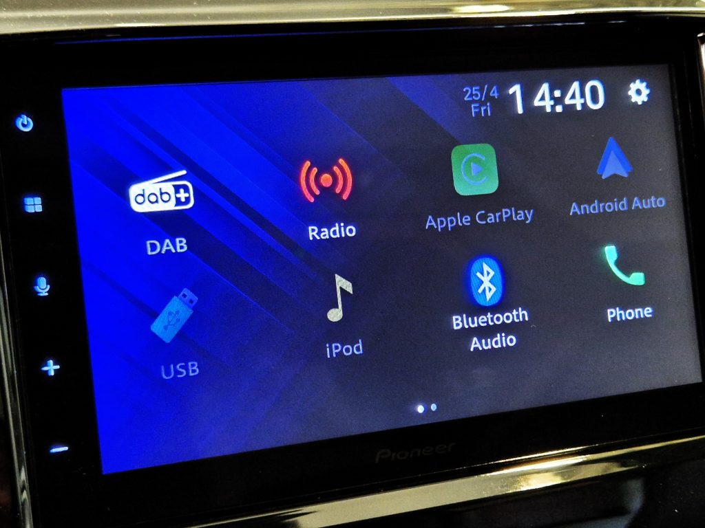 Weinsberg CaraBus 600 ME Edition Fire 2025 vuokrattavat retkeilyautot ulkokuva medialaite